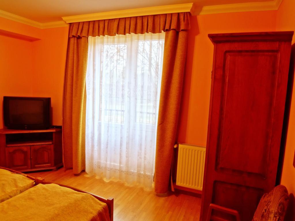 Hotel Horvath Vendeghaz Orosháza Zewnętrze zdjęcie