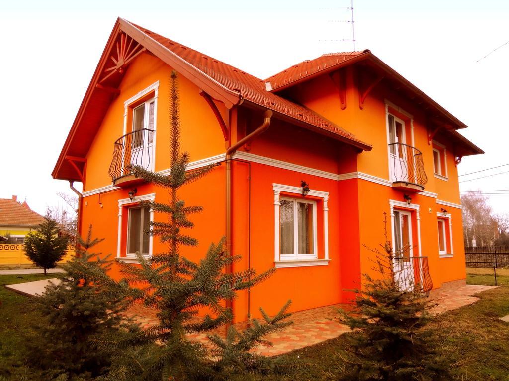Hotel Horvath Vendeghaz Orosháza Zewnętrze zdjęcie